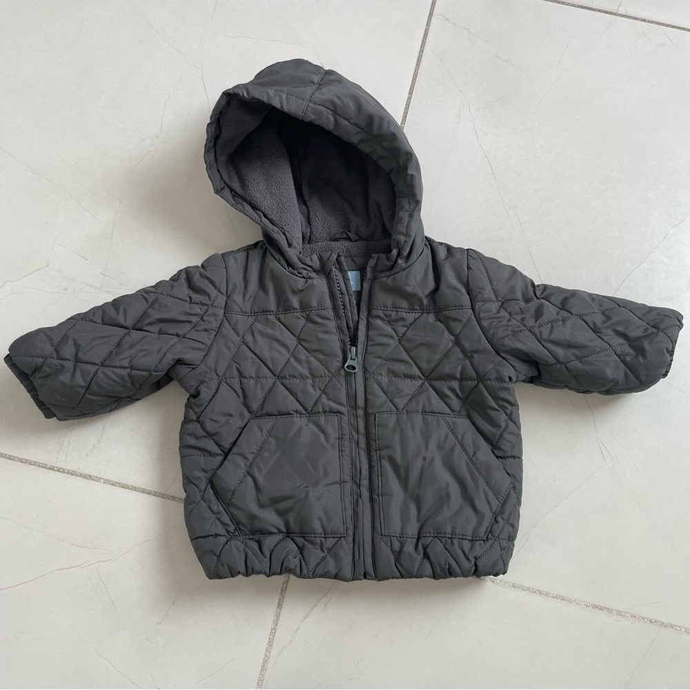 Baby Gap Quilted Hooded Jacket in Dark Gray- 3-6 months